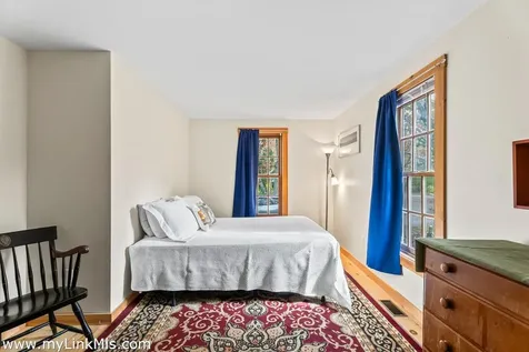 12 Wheelhouse Way Oak Bluffs MA 02557
