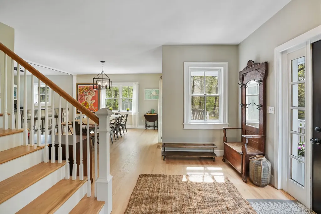 10 North Bog Road Edgartown MA 02539