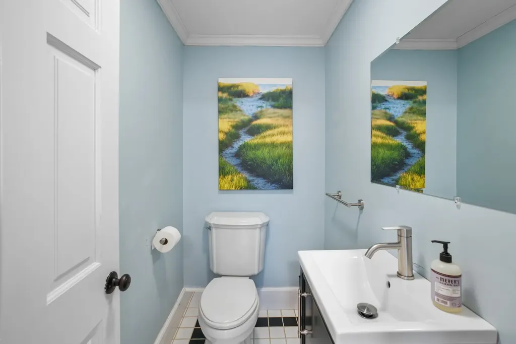 10 North Bog Road Edgartown MA 02539