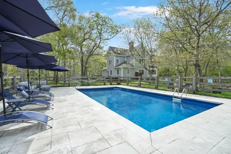 10 North Bog Road Edgartown MA 02539