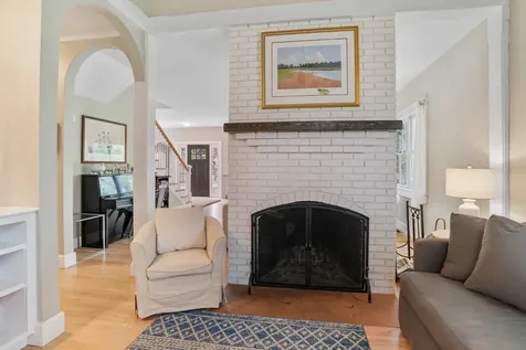 10 North Bog Road Edgartown MA 02539