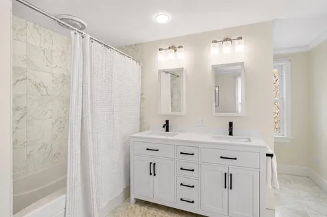 10 North Bog Road Edgartown MA 02539