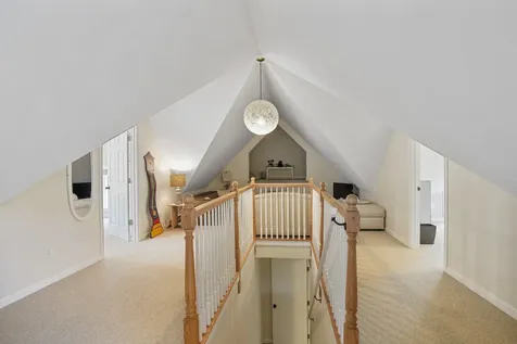 10 North Bog Road Edgartown MA 02539