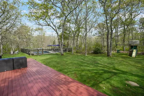 10 North Bog Road Edgartown MA 02539