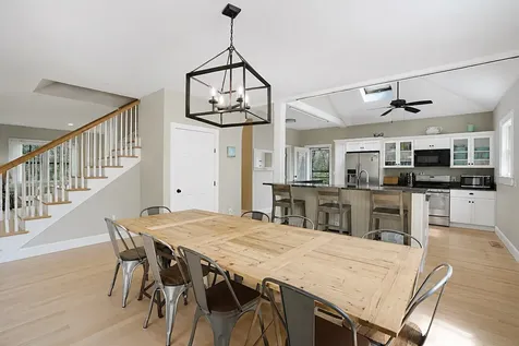 10 North Bog Road Edgartown MA 02539