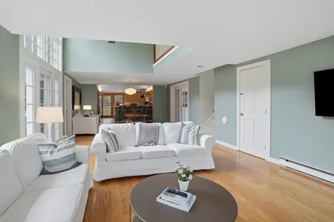 35 Nats Farm Lane West Tisbury MA 02575