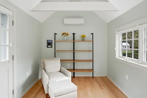 35 Nats Farm Lane West Tisbury MA 02575