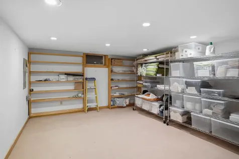 35 Nats Farm Lane West Tisbury MA 02575