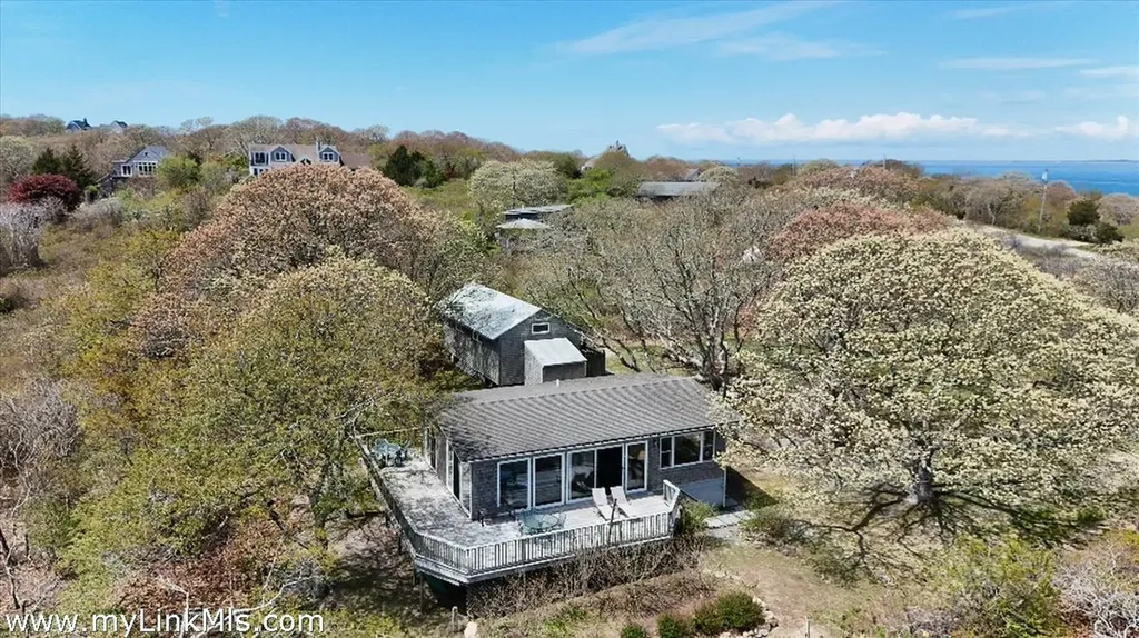 393 Lighthouse Road Aquinnah MA 02535
