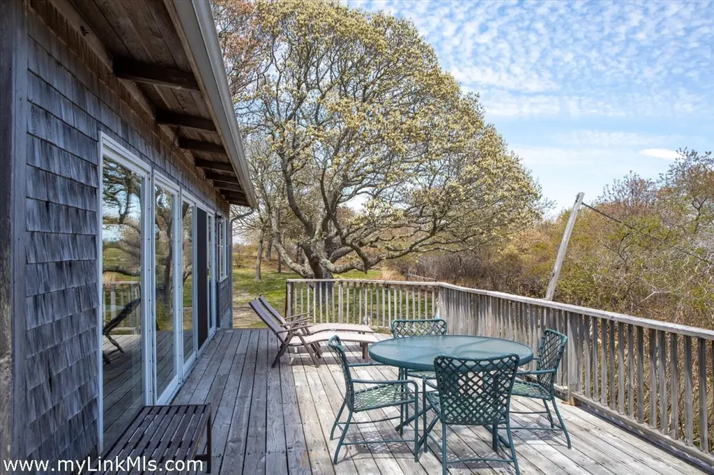 393 Lighthouse Road Aquinnah MA 02535