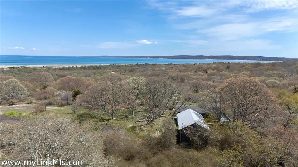 393 Lighthouse Road Aquinnah MA 02535