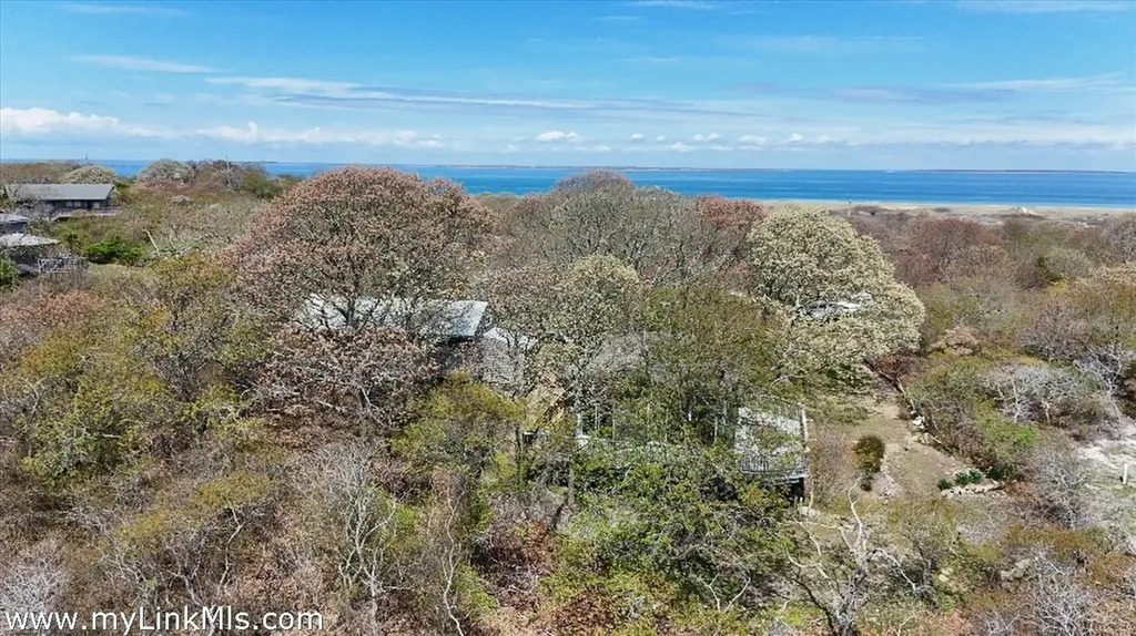 393 Lighthouse Road Aquinnah MA 02535