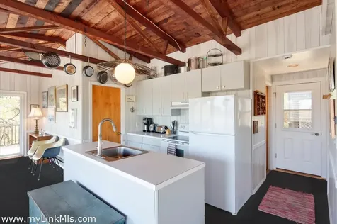 393 Lighthouse Road Aquinnah MA 02535