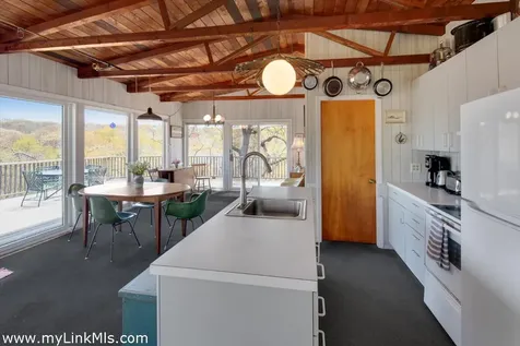 393 Lighthouse Road Aquinnah MA 02535