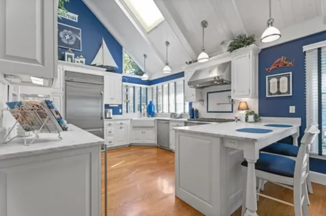 12 Plantingfield Wood Circle Edgartown MA 02539