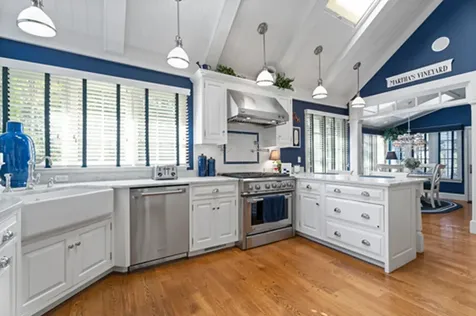 12 Plantingfield Wood Circle Edgartown MA 02539