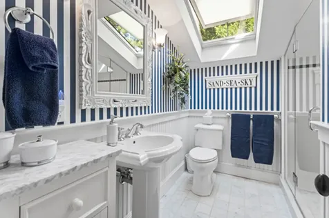 12 Plantingfield Wood Circle Edgartown MA 02539