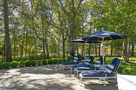 12 Plantingfield Wood Circle Edgartown MA 02539