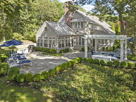 12 Plantingfield Wood Circle Edgartown MA 02539