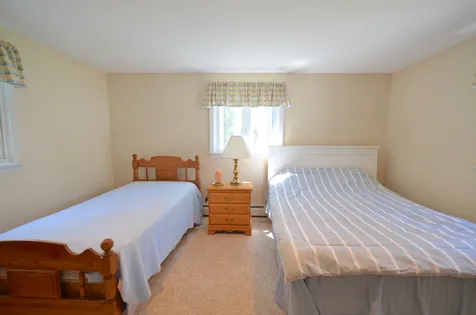 446 County Road Oak Bluffs MA 02557