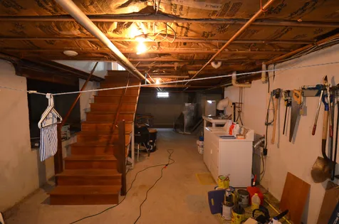 446 County Road Oak Bluffs MA 02557