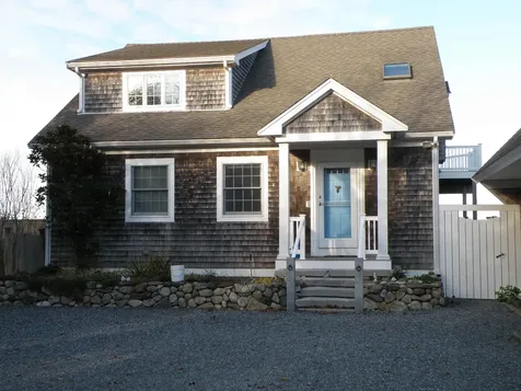 135 The Boulevard Edgartown MA 02539