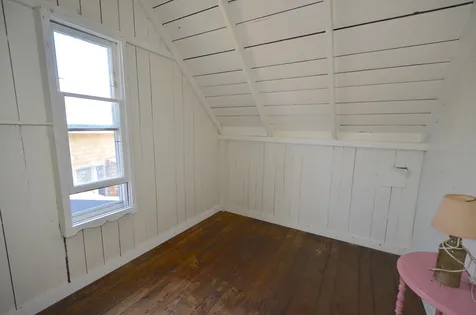 8 Rock Avenue Oak Bluffs MA 02557