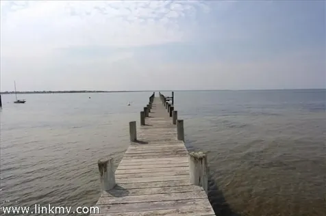 55 North Neck Road Edgartown MA 02539
