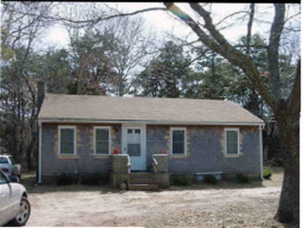 14 Lagoon Road Oak Bluffs MA 02557