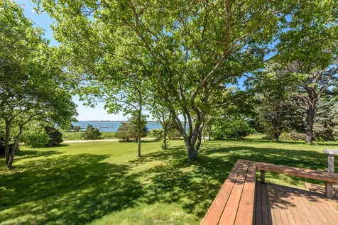 56 Green Pastures Road Edgartown MA 02539