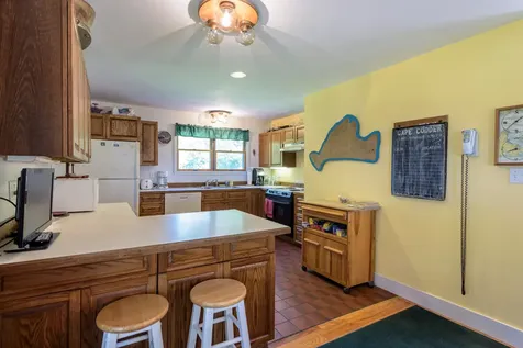 56 Green Pastures Road Edgartown MA 02539