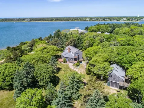 56 Green Pastures Road Edgartown MA 02539