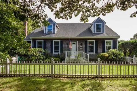 65 Anthiers Way Edgartown MA 02539