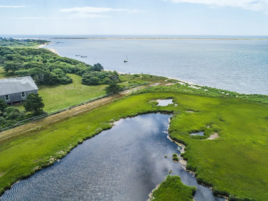 7 Sand Plain Way Edgartown MA 02539