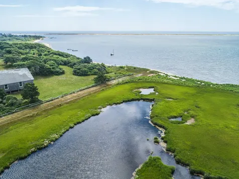 7 Sand Plain Way Edgartown MA 02539