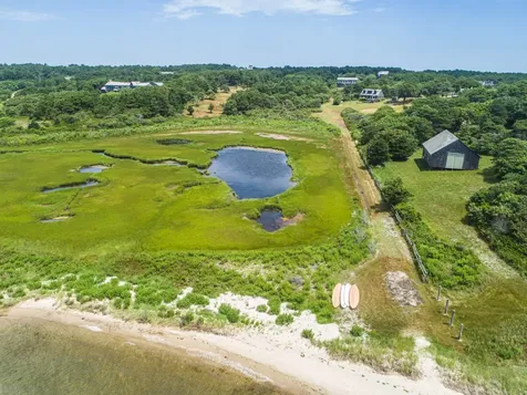 7 Sand Plain Way Edgartown MA 02539