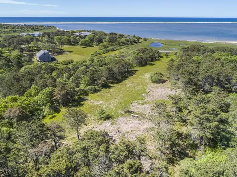 7 Sand Plain Way Edgartown MA 02539