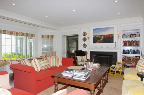 22 Lelands Path Edgartown MA 02539