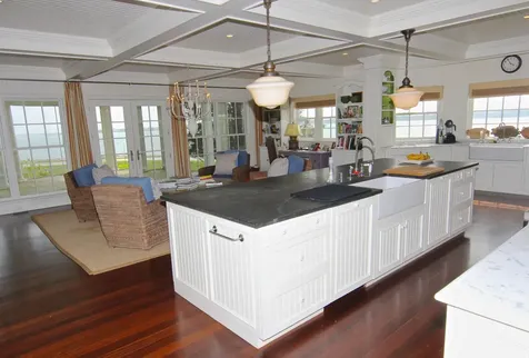 22 Lelands Path Edgartown MA 02539