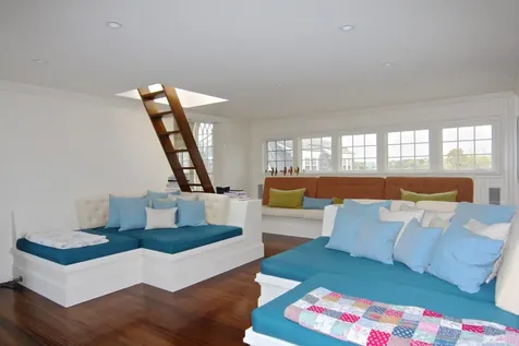 22 Lelands Path Edgartown MA 02539