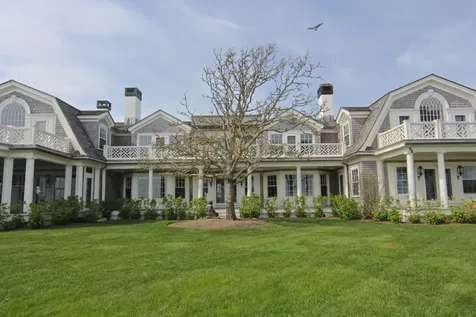 22 Lelands Path Edgartown MA 02539