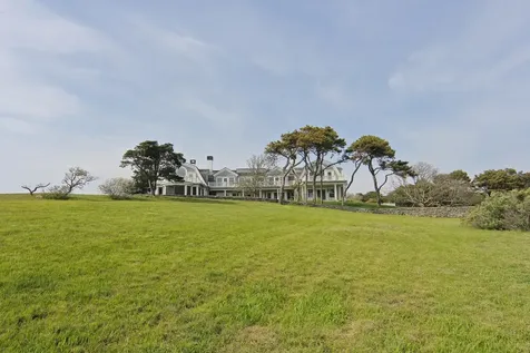 22 Lelands Path Edgartown MA 02539