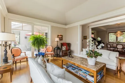 34 Pond View Way Vineyard Haven MA 02568