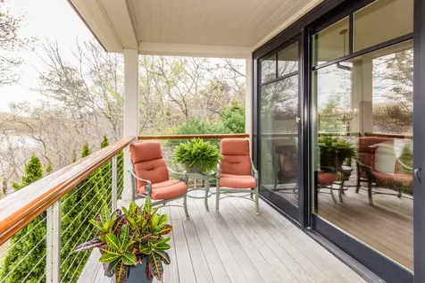 34 Pond View Way Vineyard Haven MA 02568