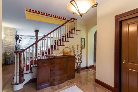 74 Pond Road West Tisbury MA 02575
