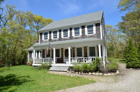 97 Pond View Drive Oak Bluffs MA 02557
