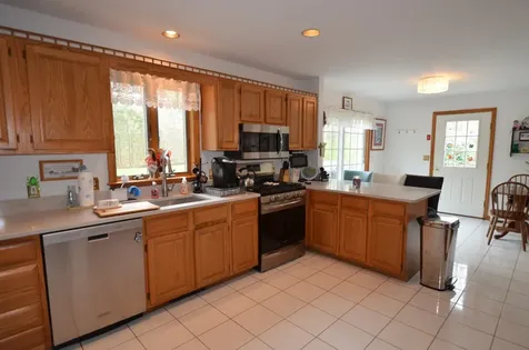 97 Pond View Drive Oak Bluffs MA 02557