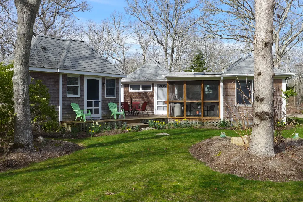 1 Swans Way Chilmark MA 02535