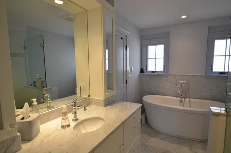 73 Circuit Avenue Oak Bluffs MA 02557