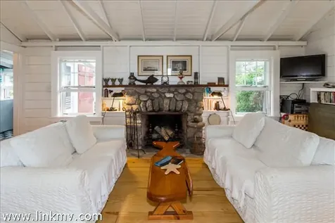 10 Fowler Lane Edgartown MA 02539